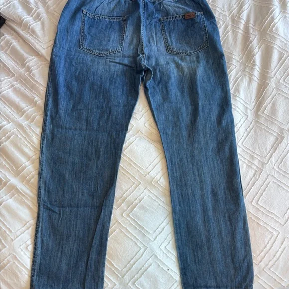 Women Roxy Blue Jeans - Picture 2 of 4